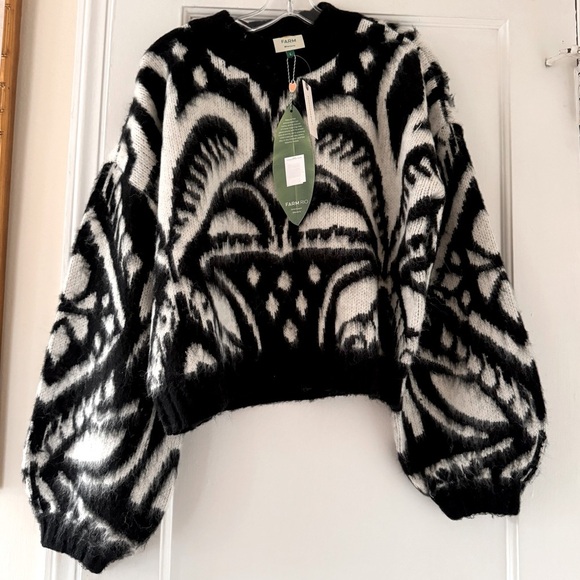 FARM Rio Pineapple Ikat Knit Sweater - Picture 15 of 16